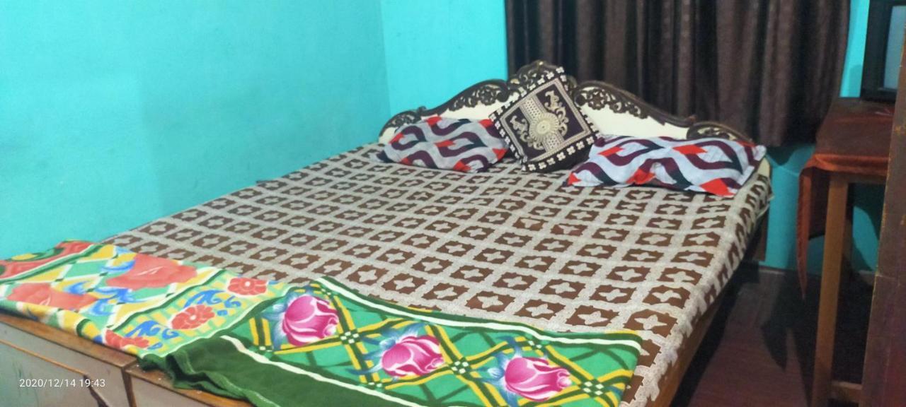 Maa Vaishno Guest House Bénarès Extérieur photo