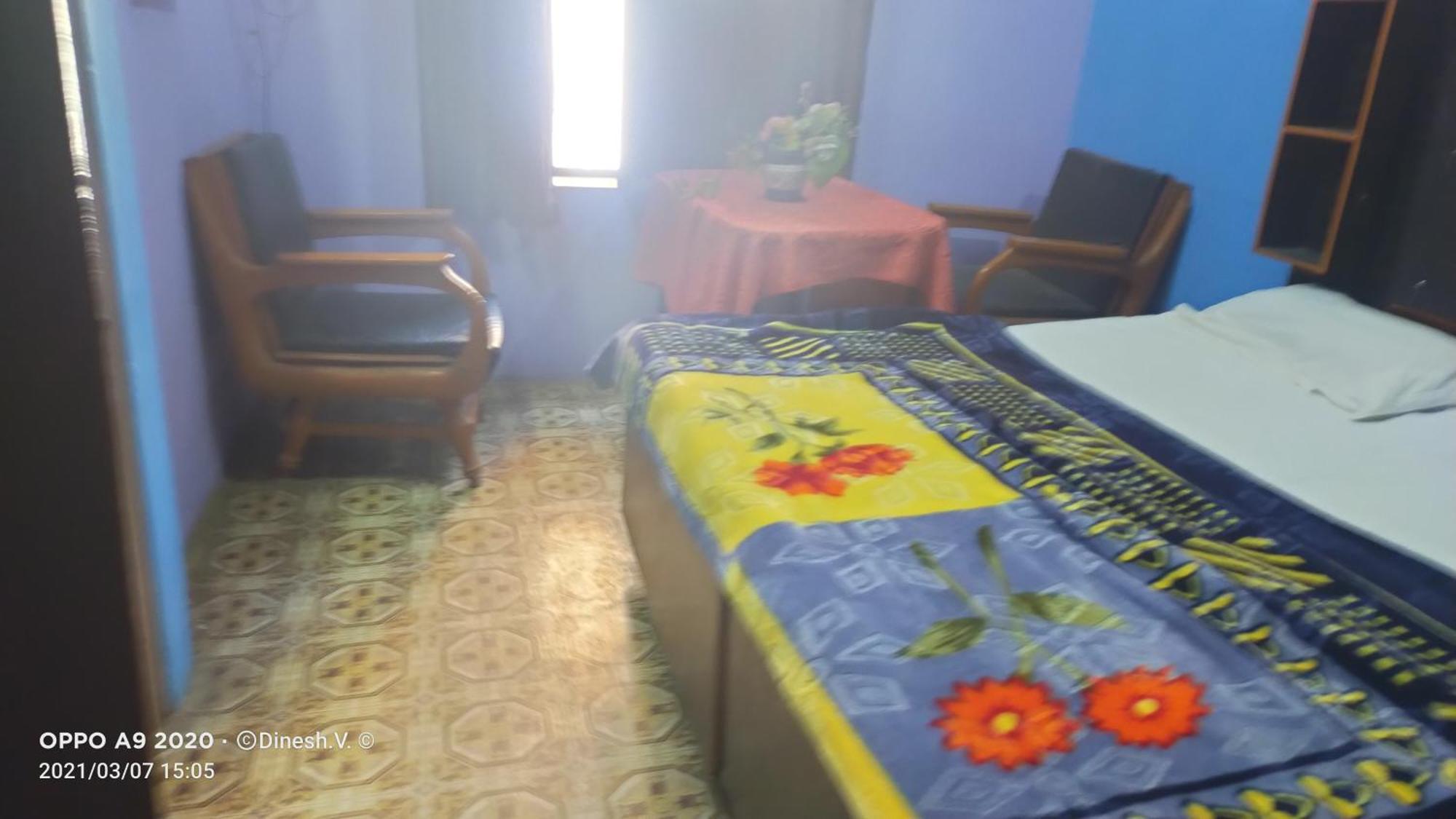 Maa Vaishno Guest House Bénarès Extérieur photo