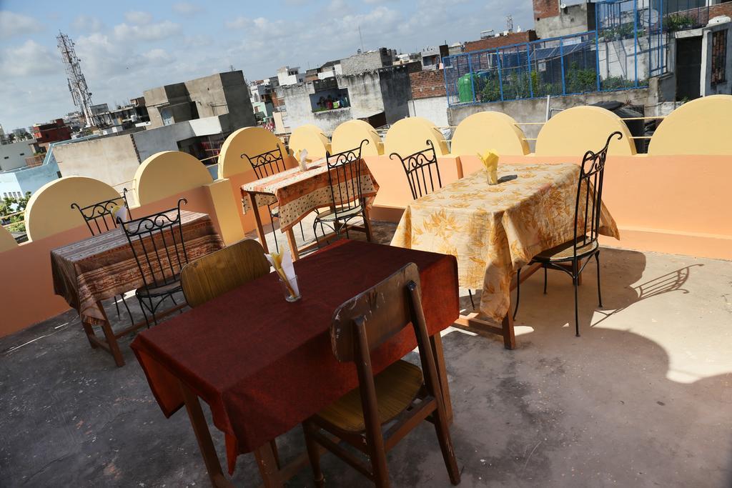 Maa Vaishno Guest House Bénarès Extérieur photo